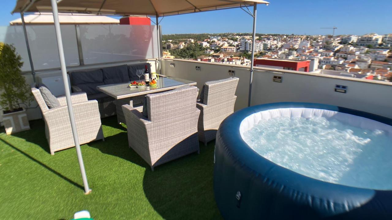 Apartment Beta - 2 Bedrooms, Private Rooftop Patio With Hot Tub, Bbq And View Феррагуду Экстерьер фото
